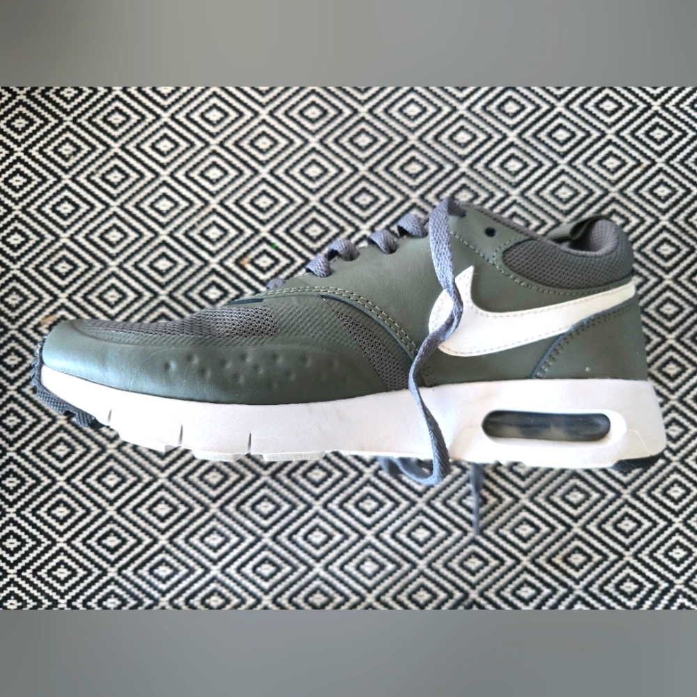 *SOLD* Nike Sneakers with Green/Gray and White Accents